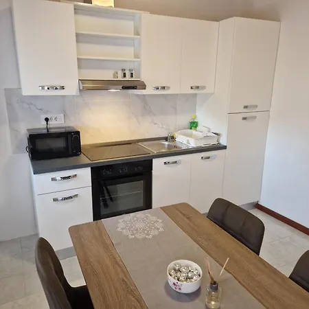 Apartments Crystal Luxe Rovinj Exterior photo